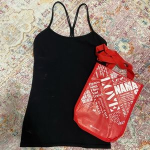 Lululemon power y tank top🍋